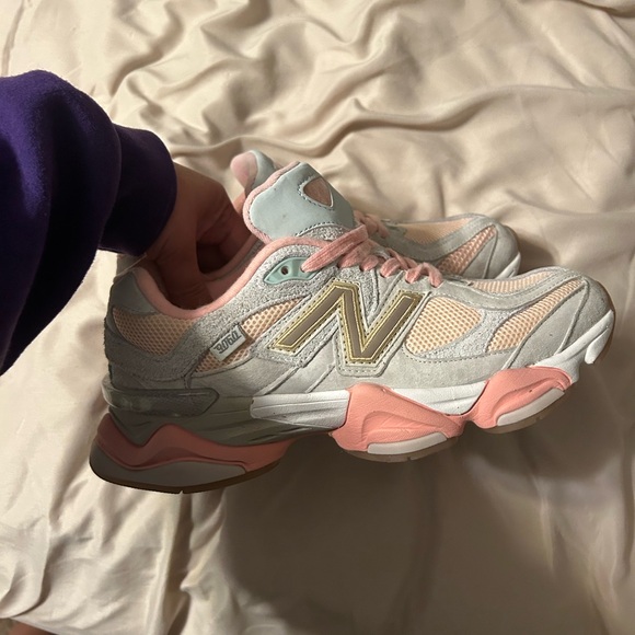 New balance shoes - Picture 5 of 7